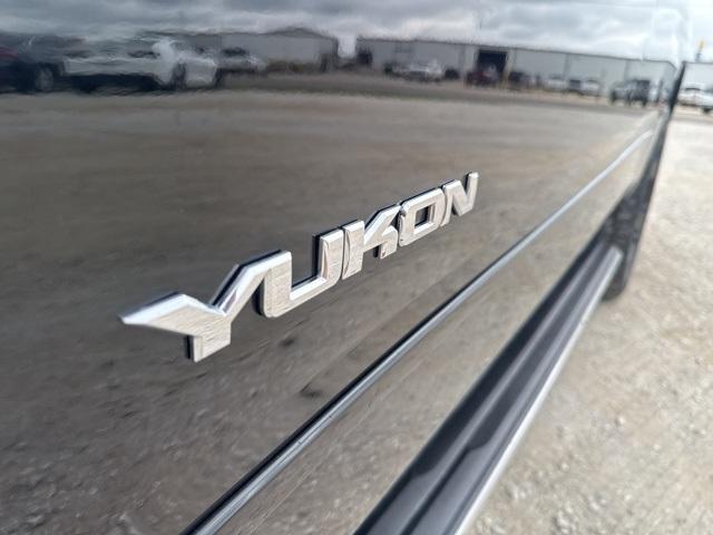 used 2020 GMC Yukon car, priced at $25,000