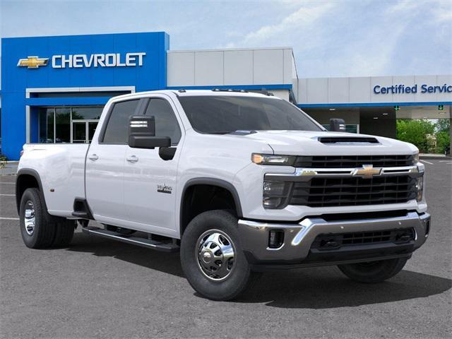 new 2025 Chevrolet Silverado 3500 car, priced at $70,640