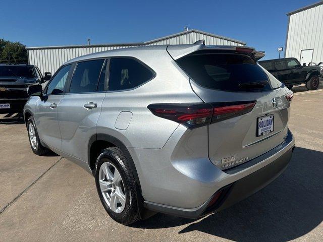 used 2024 Toyota Highlander car, priced at $36,000