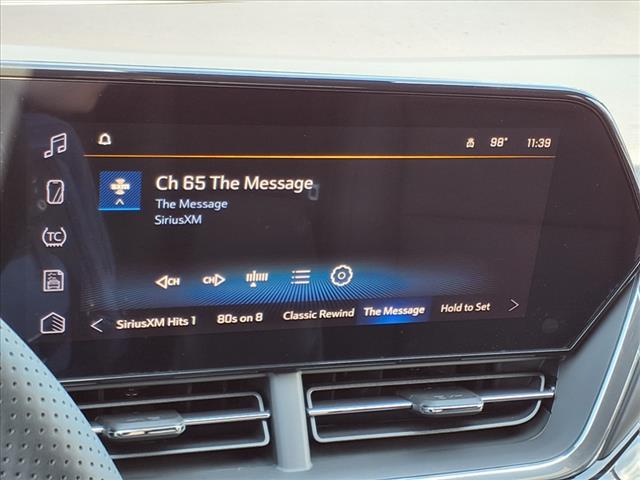 new 2025 Chevrolet Trax car, priced at $28,020