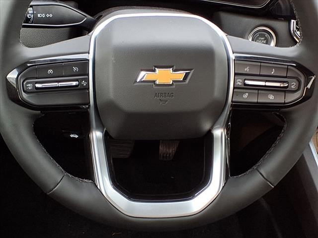 new 2025 Chevrolet Colorado car, priced at $42,060