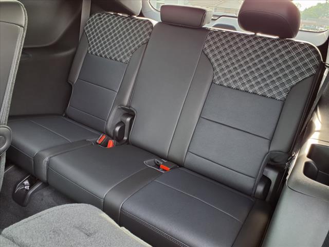 new 2025 GMC Acadia car, priced at $56,380