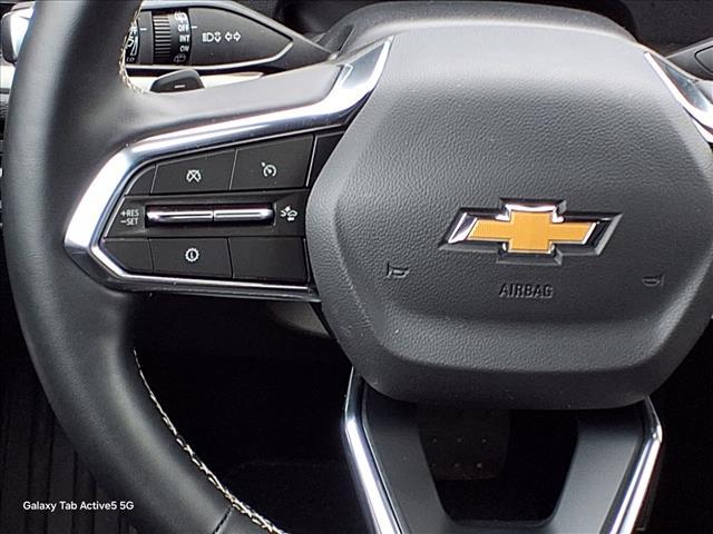 used 2025 Chevrolet Traverse car, priced at $40,503