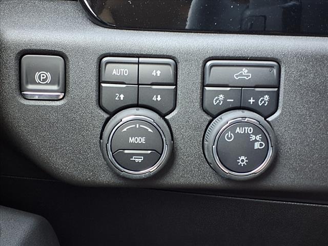 new 2025 Chevrolet Silverado 1500 car, priced at $59,975
