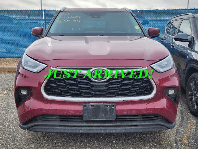 used 2020 Toyota Highlander car, priced at $33,494