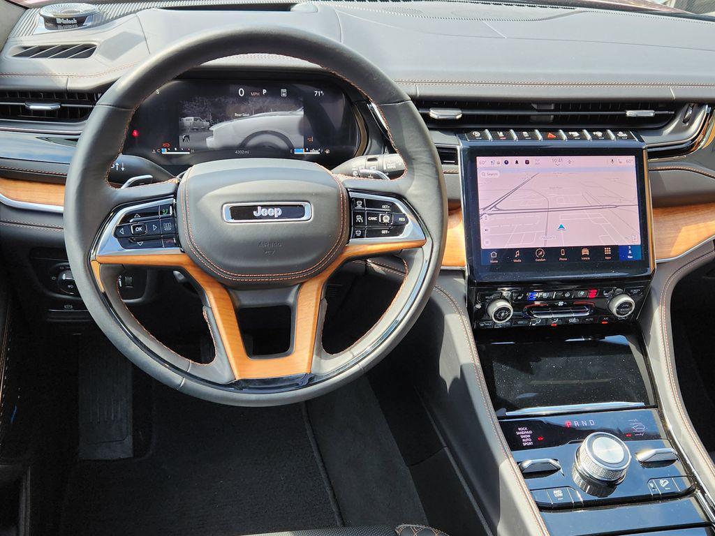 used 2025 Jeep Grand Cherokee car, priced at $60,995