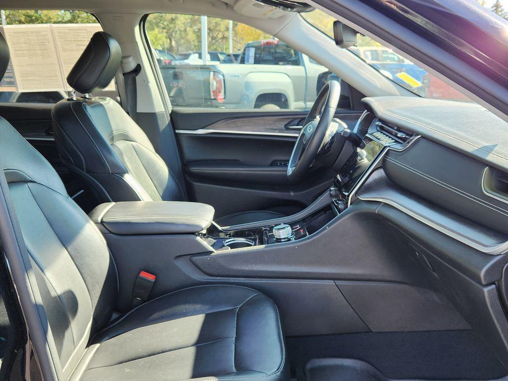 used 2022 Jeep Grand Cherokee L car, priced at $30,995