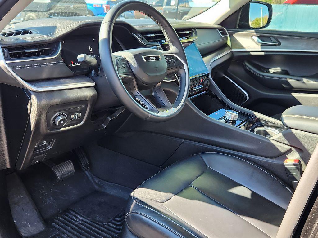 used 2022 Jeep Grand Cherokee L car, priced at $30,995