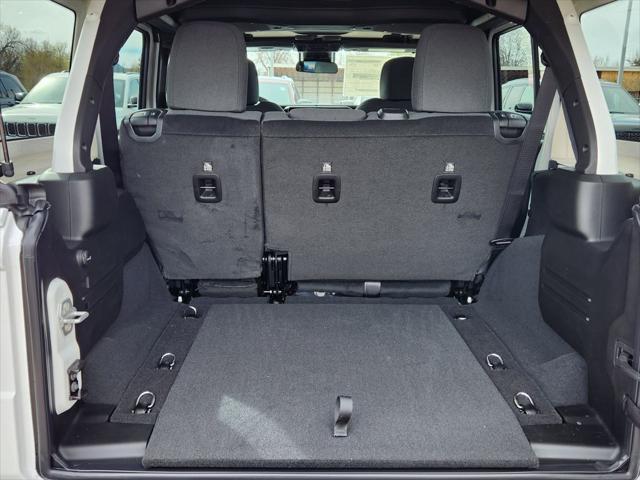 new 2025 Jeep Wrangler car, priced at $59,910