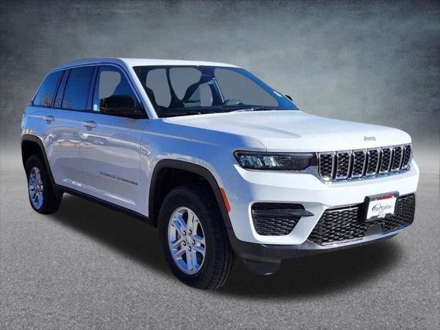 new 2025 Jeep Grand Cherokee car, priced at $35,540