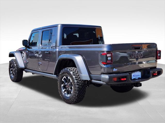 new 2025 Jeep Gladiator car, priced at $57,114