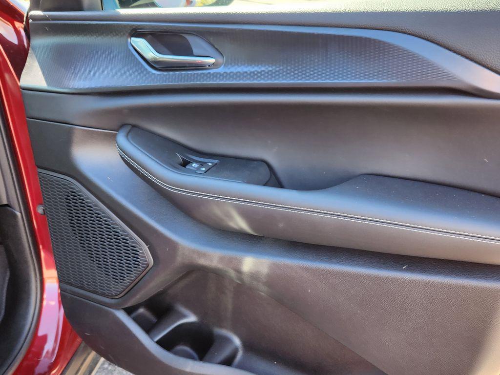 new 2025 Jeep Grand Cherokee L car, priced at $45,322