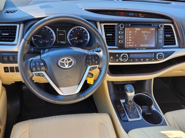 used 2019 Toyota Highlander car, priced at $28,994