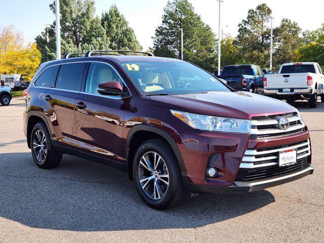 used 2019 Toyota Highlander car, priced at $28,994