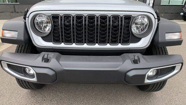 new 2024 Jeep Gladiator car, priced at $39,993