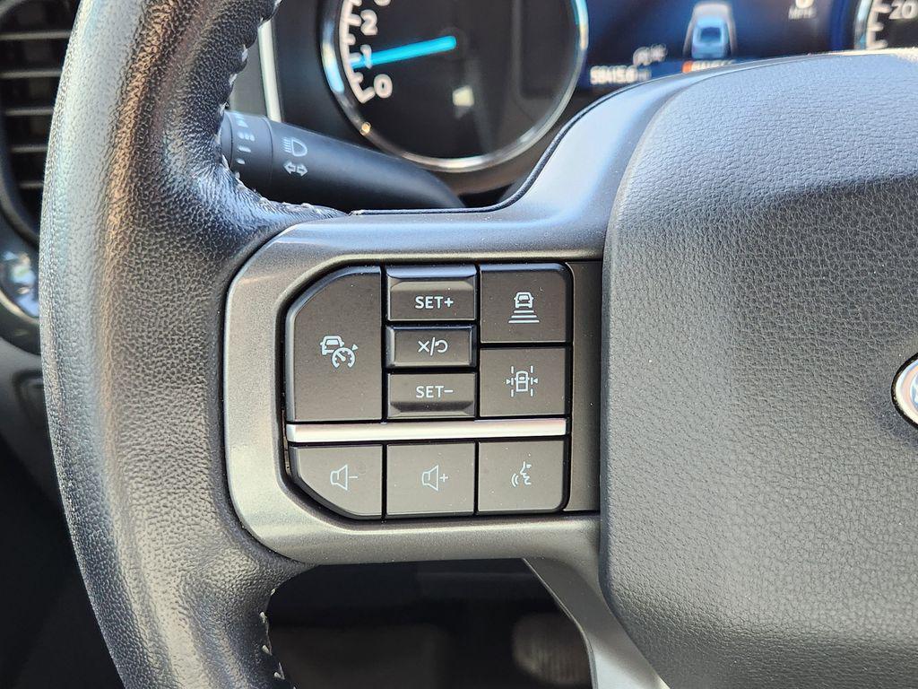 used 2021 Ford F-150 car, priced at $35,995