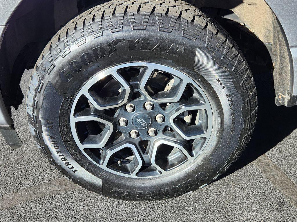 used 2021 Ford F-150 car, priced at $35,995