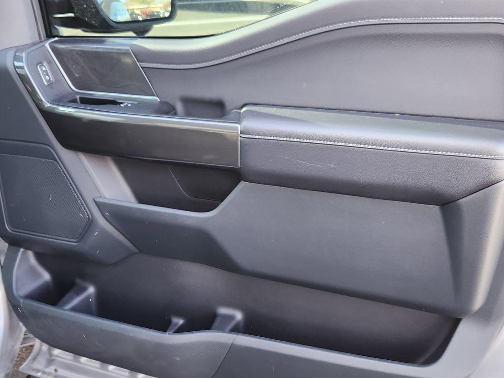 used 2021 Ford F-150 car, priced at $35,995