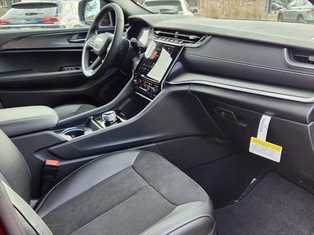 new 2025 Jeep Grand Cherokee L car, priced at $44,261