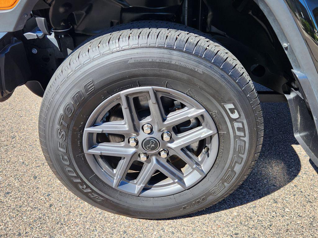 used 2024 Jeep Gladiator car, priced at $40,995