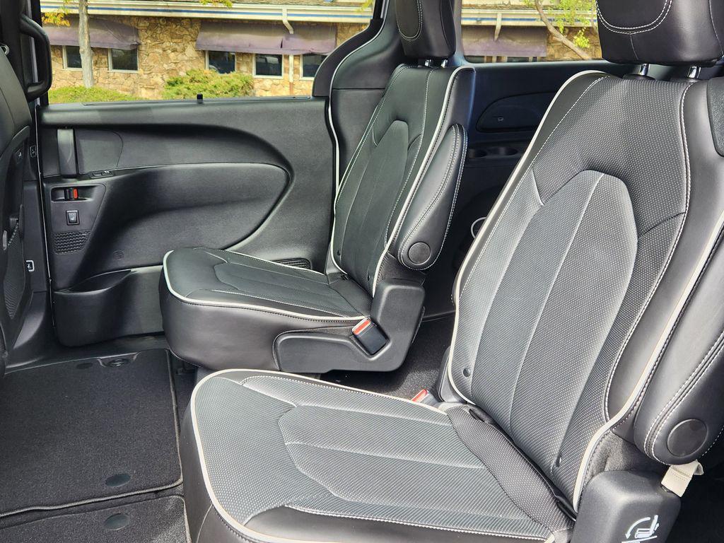 new 2026 Chrysler Pacifica car, priced at $50,984