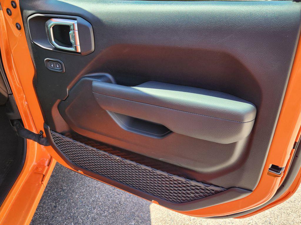 new 2025 Jeep Gladiator car, priced at $36,150