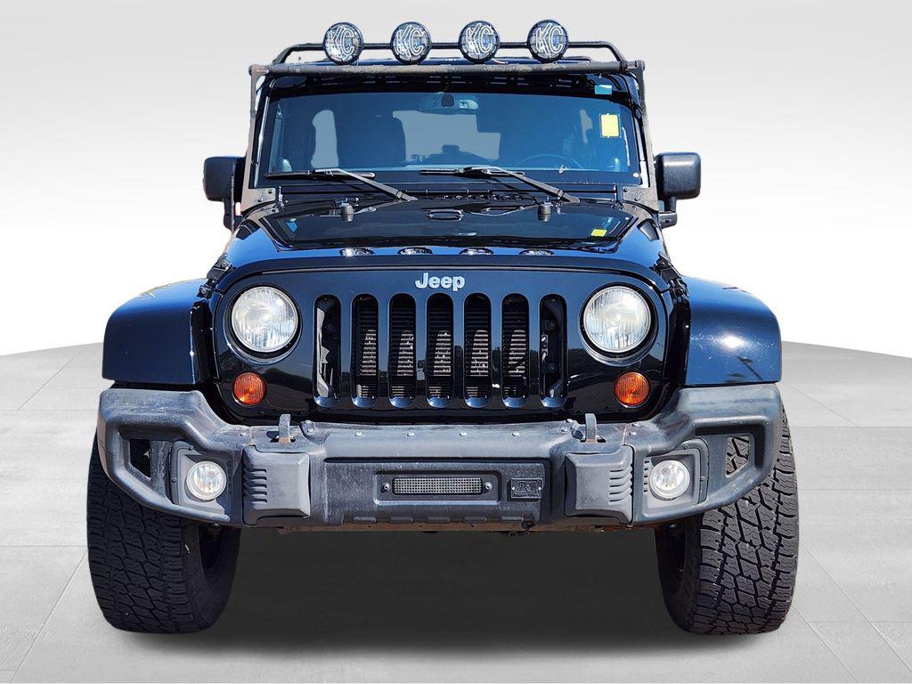 used 2013 Jeep Wrangler Unlimited car, priced at $18,295