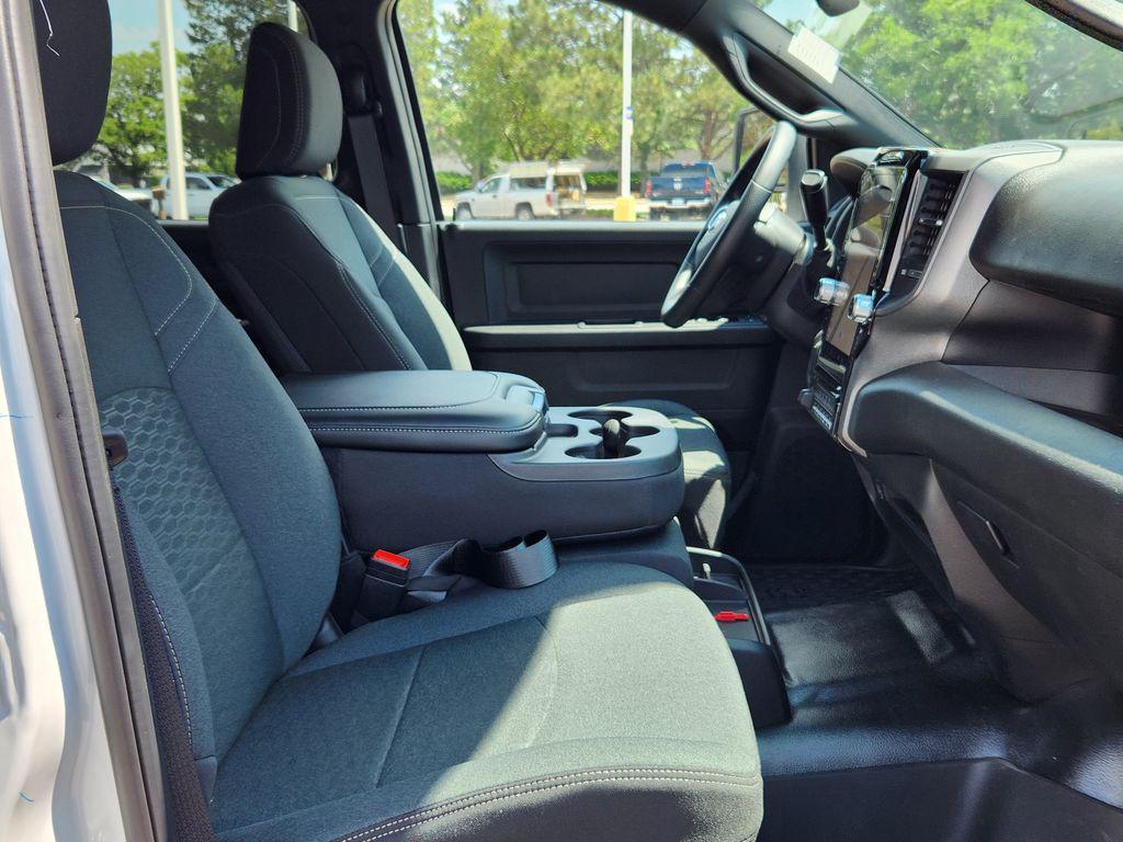 new 2025 Ram 3500 car, priced at $80,377