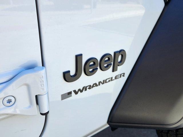 new 2025 Jeep Wrangler car, priced at $46,949