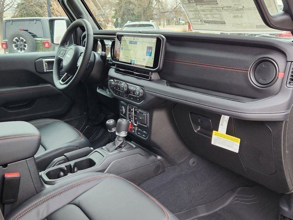 new 2025 Jeep Wrangler car, priced at $52,402
