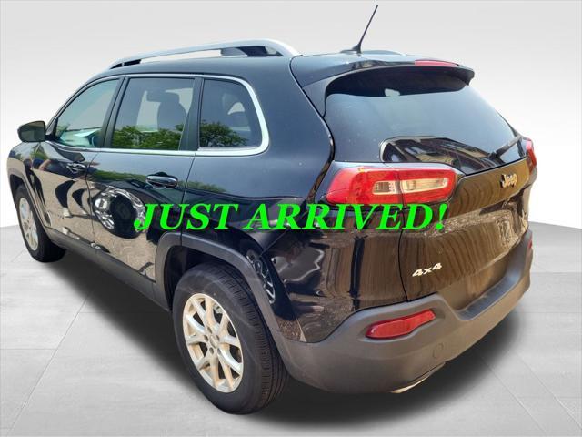 used 2018 Jeep Cherokee car, priced at $15,495