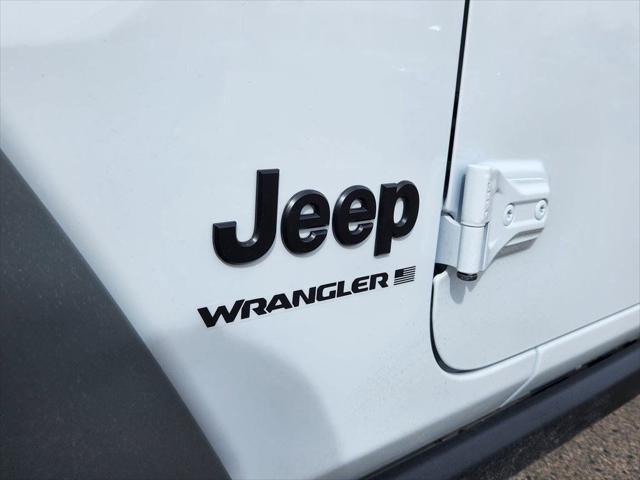 new 2025 Jeep Wrangler car, priced at $50,960
