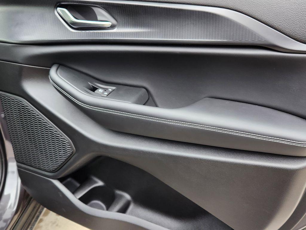 new 2025 Jeep Grand Cherokee L car, priced at $43,819