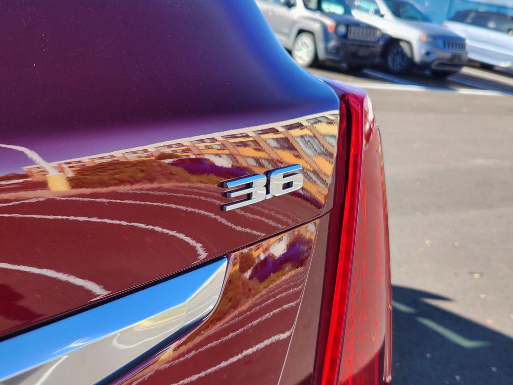 used 2017 Cadillac XT5 car, priced at $18,495