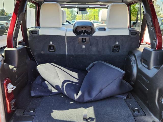 used 2021 Jeep Wrangler Unlimited car, priced at $40,695