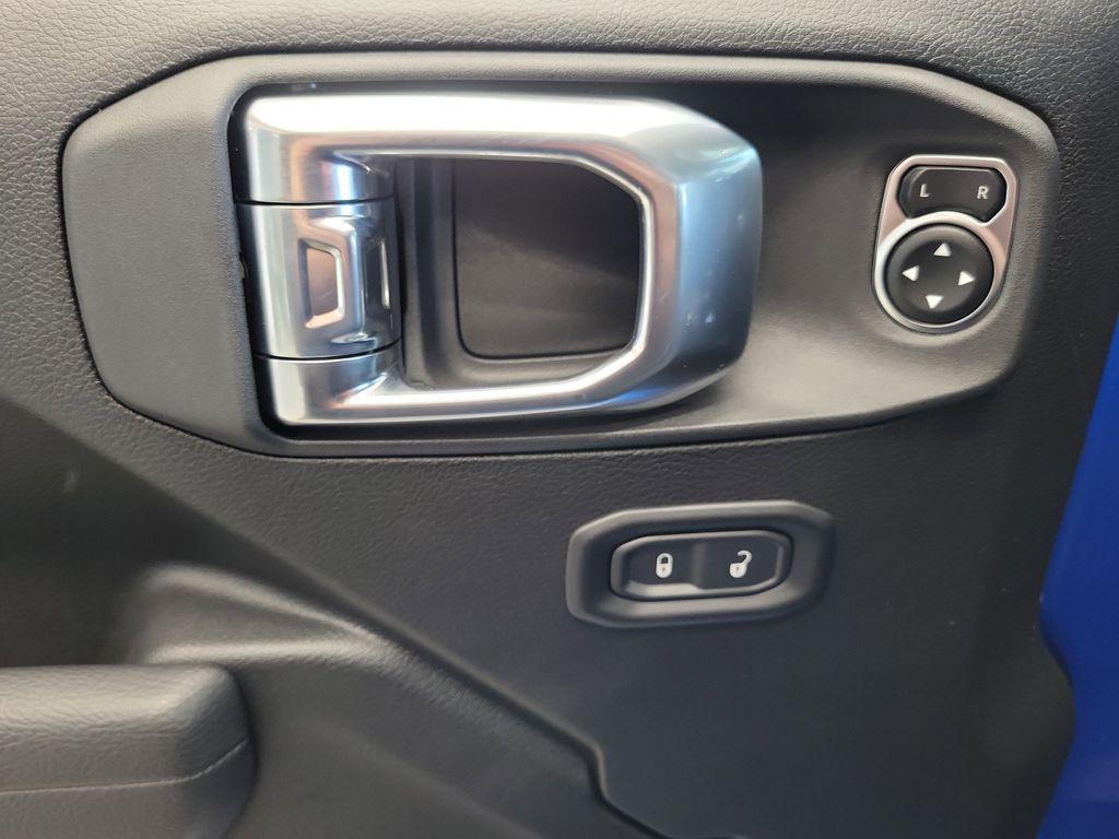 new 2026 Jeep Gladiator car, priced at $51,260