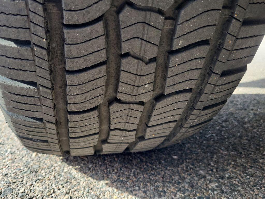 used 2014 Jeep Grand Cherokee car, priced at $12,795