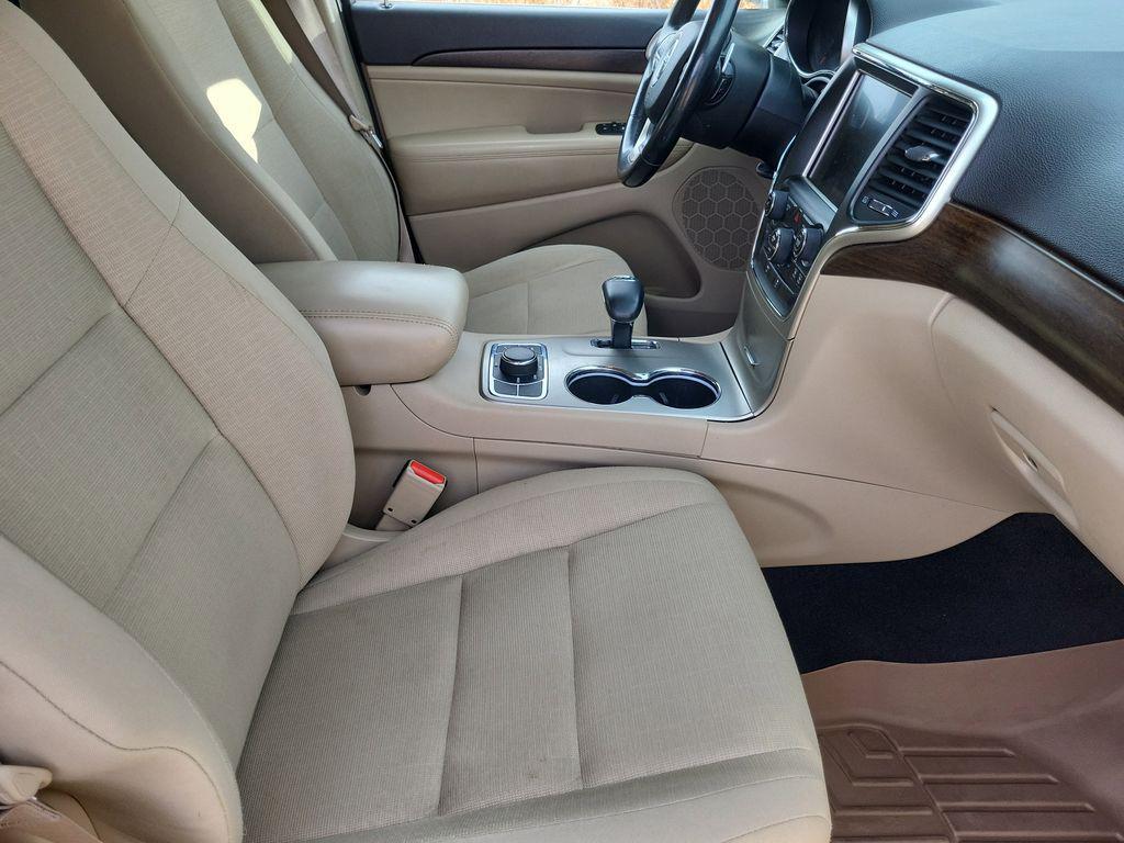 used 2014 Jeep Grand Cherokee car, priced at $12,795