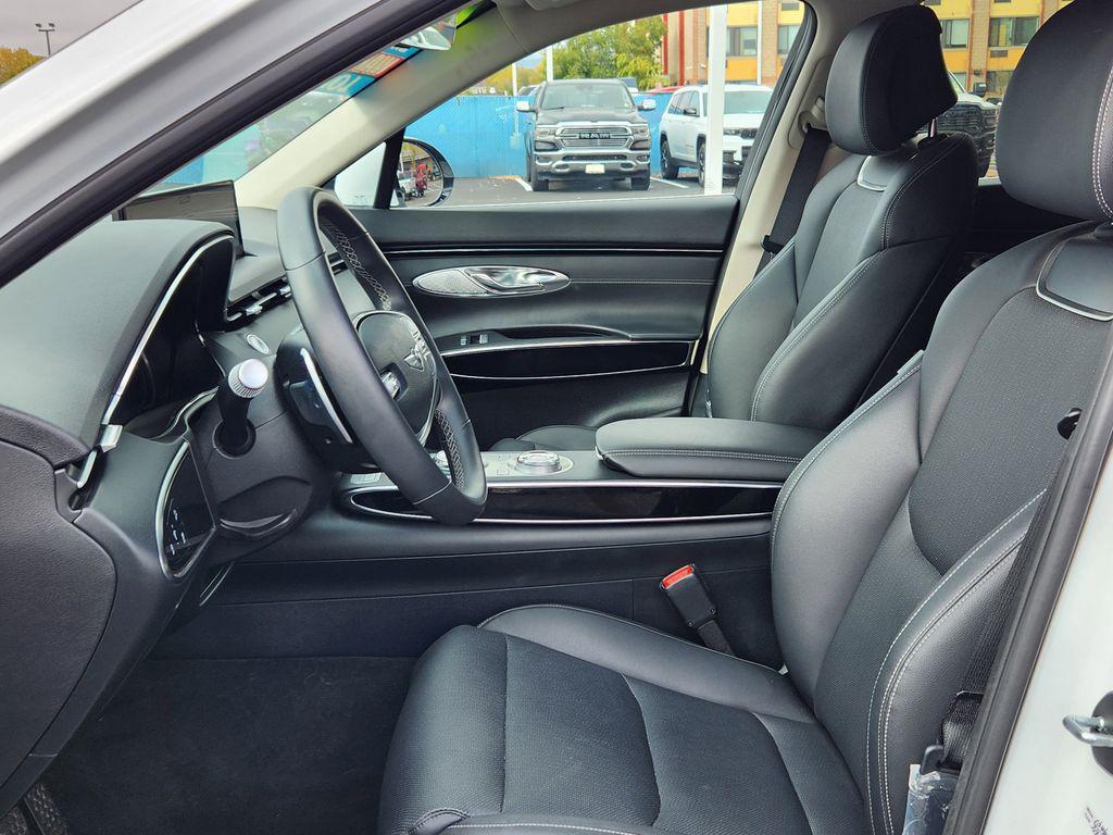 used 2025 Genesis GV70 car, priced at $42,295