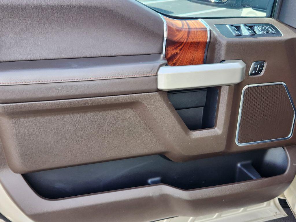 used 2017 Ford F-150 car, priced at $32,995