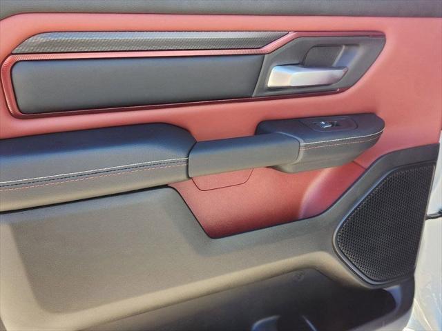 new 2025 Ram 1500 car, priced at $59,777