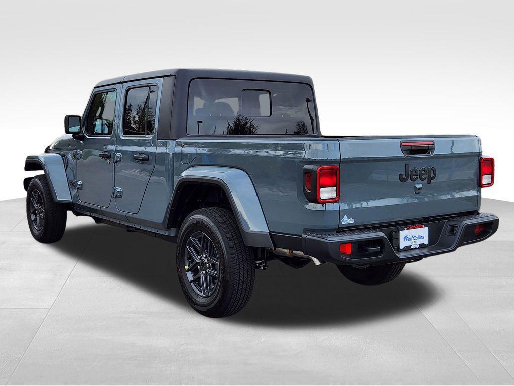 new 2025 Jeep Gladiator car, priced at $45,146
