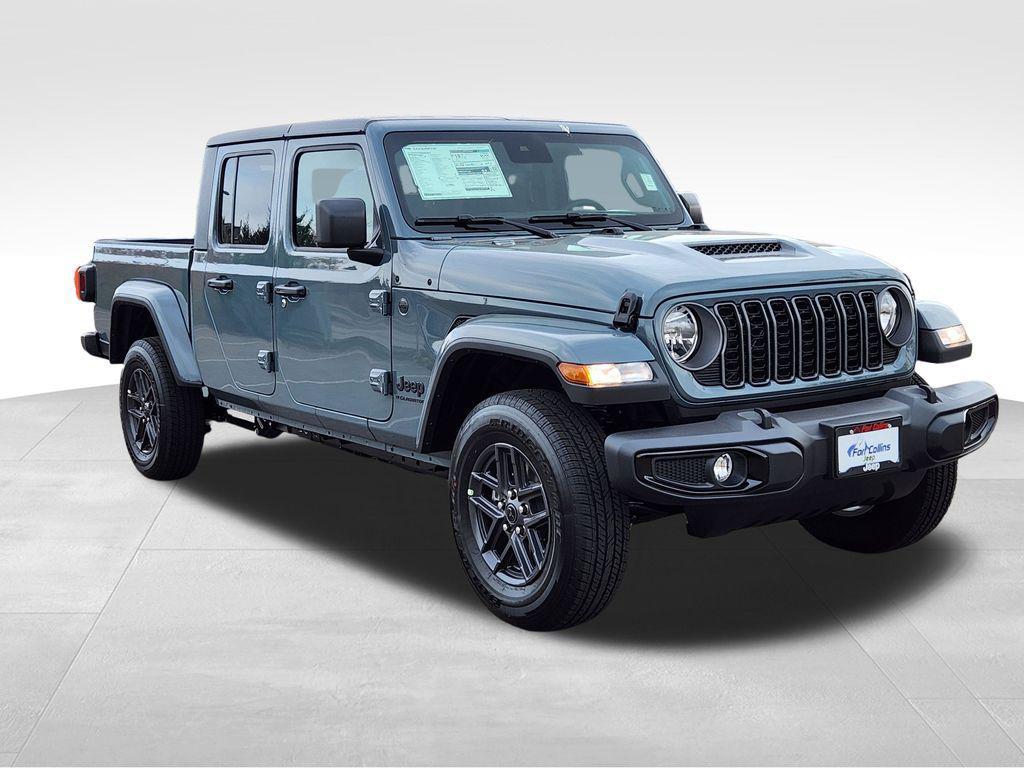 new 2025 Jeep Gladiator car, priced at $45,146