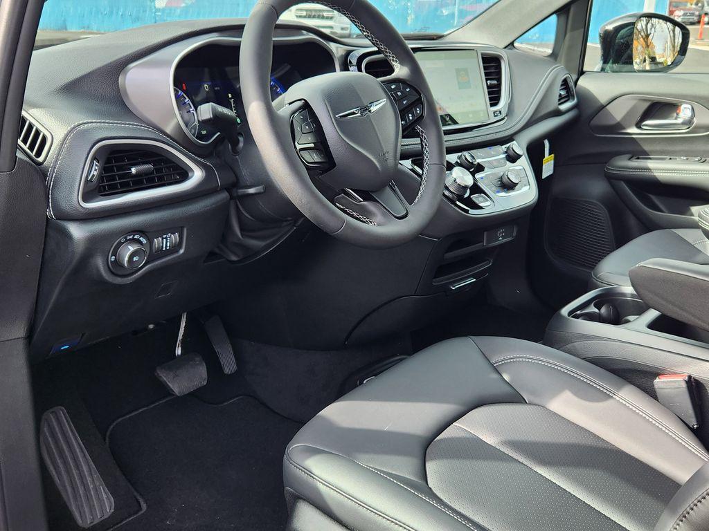 new 2026 Chrysler Pacifica car, priced at $46,926
