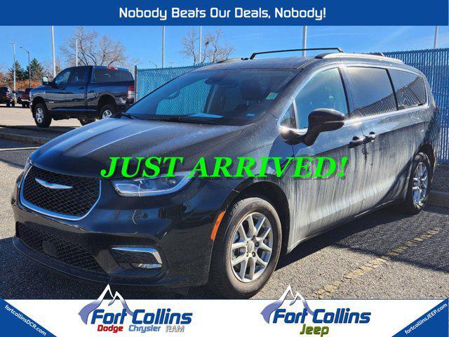 used 2022 Chrysler Pacifica car