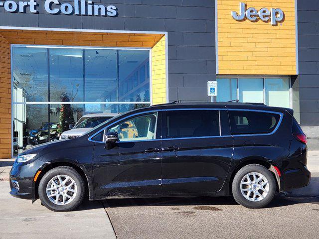 used 2022 Chrysler Pacifica car, priced at $23,794