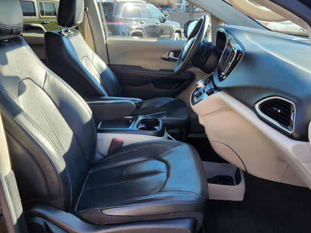 used 2022 Chrysler Pacifica car, priced at $23,794