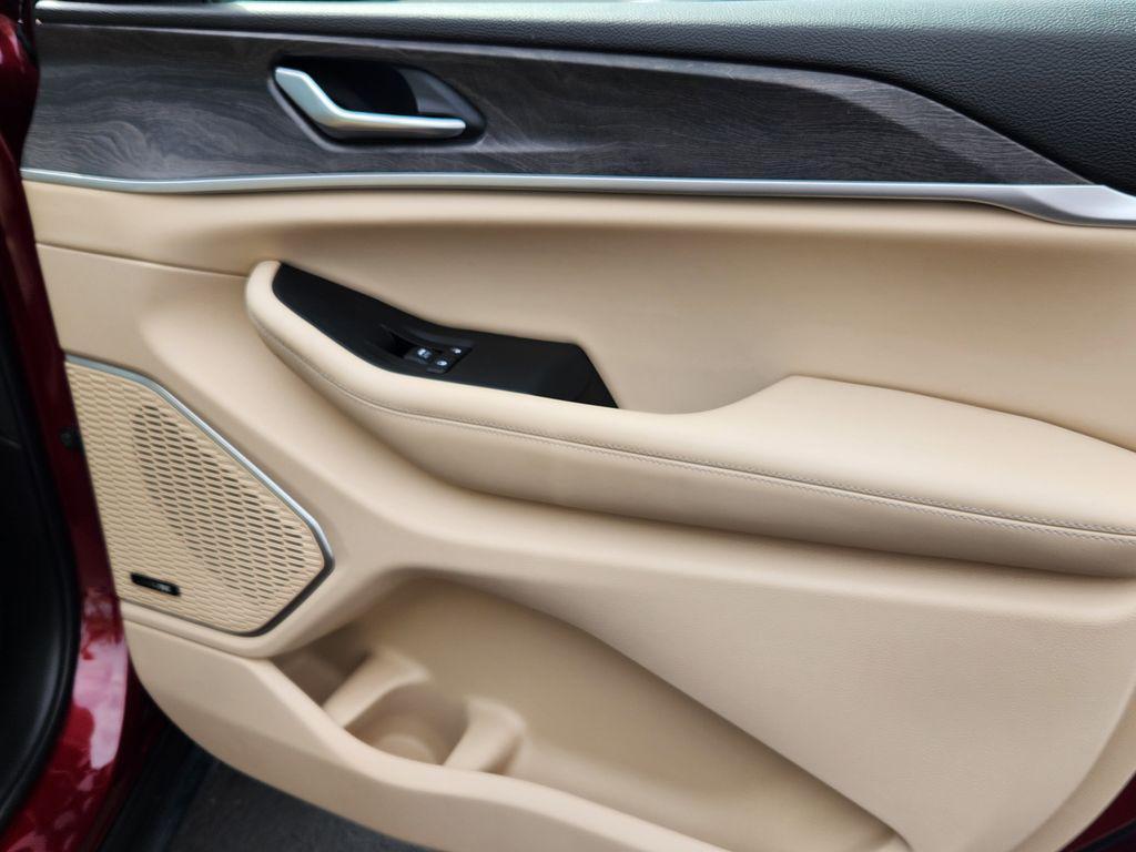 used 2022 Jeep Grand Cherokee 4xe car, priced at $29,495