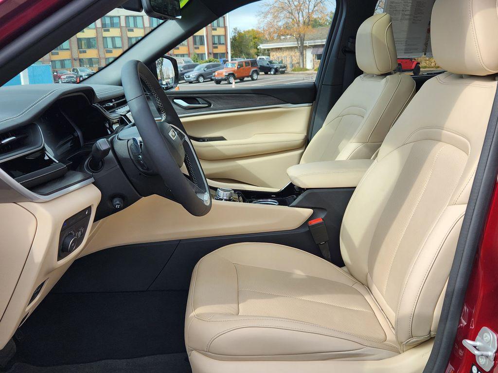 used 2022 Jeep Grand Cherokee 4xe car, priced at $29,495