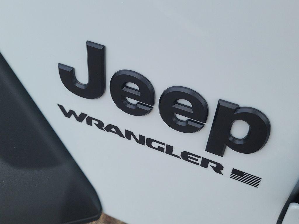 new 2026 Jeep Wrangler car, priced at $39,550